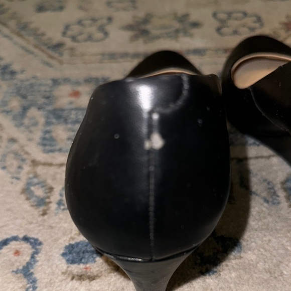 Jessica Simpson Black Wedges with Smooth Leather and Rounded Toe - Picture 4 of 8